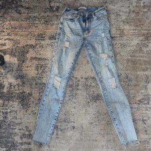 Pacsun Distressed High Rise Jeans 👖